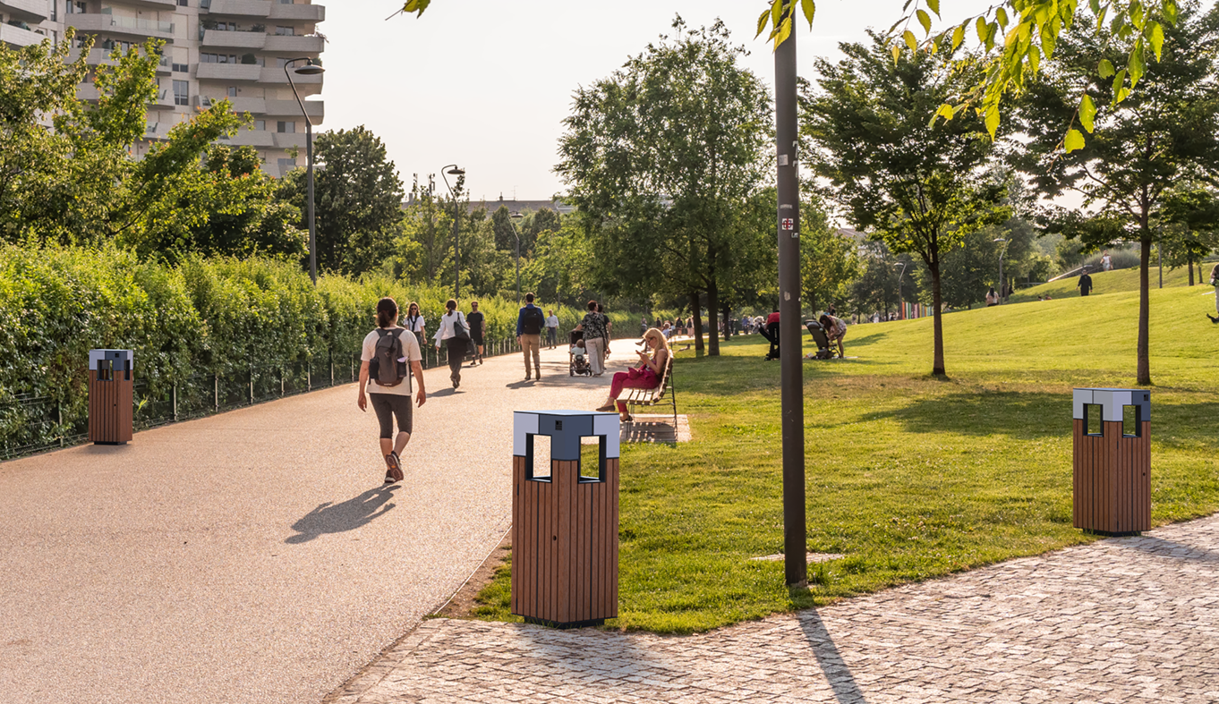 Urban waste bins: compact and versatile, livable cities in small steps.